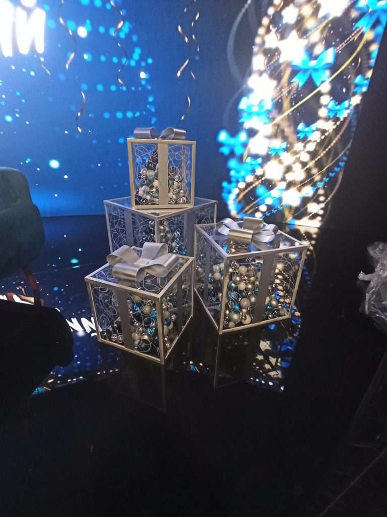 Декоративные элементы для новогоднего оформления 1 scaled